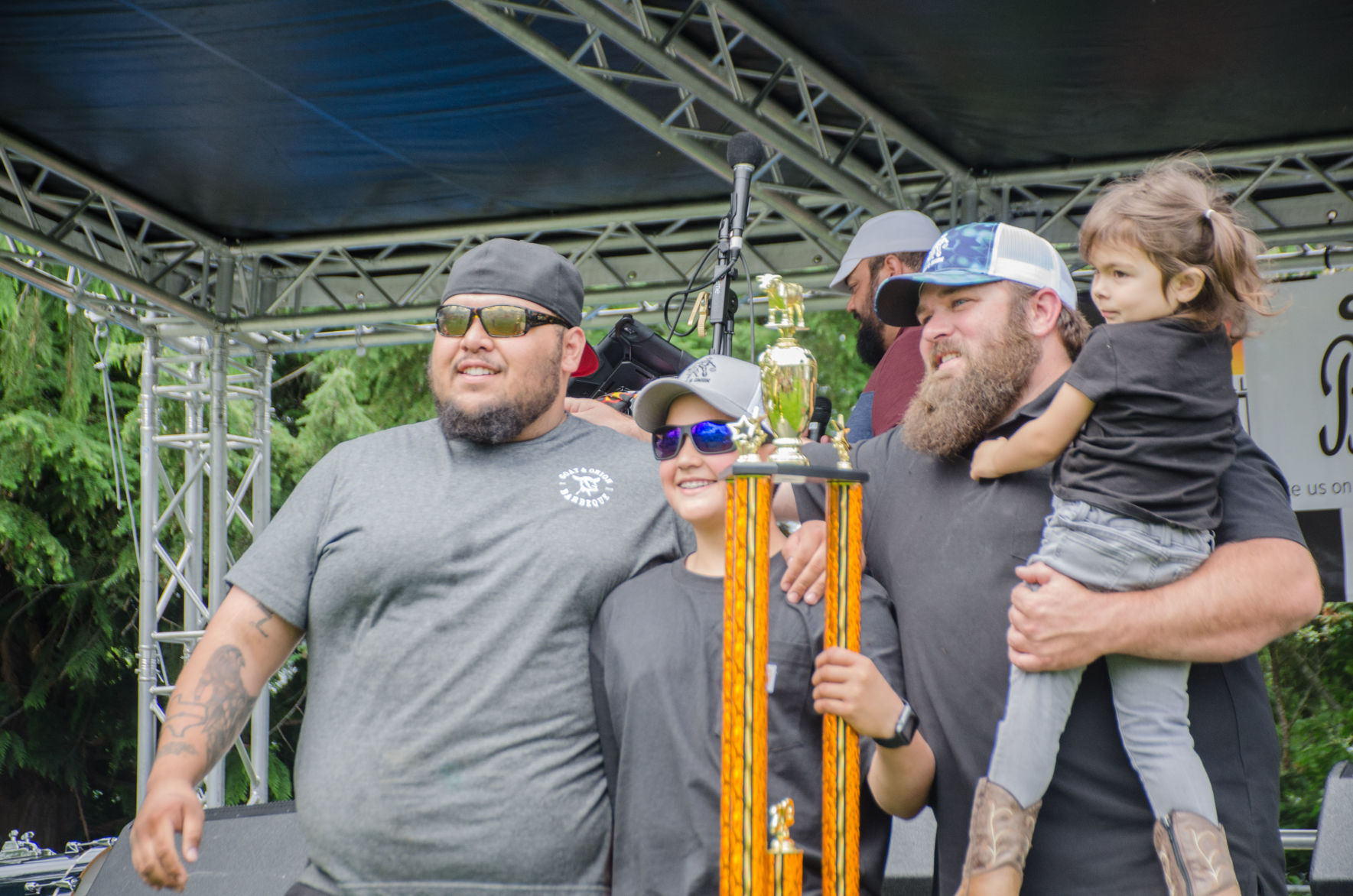 190711.news.yelmbbq.er3.jpg